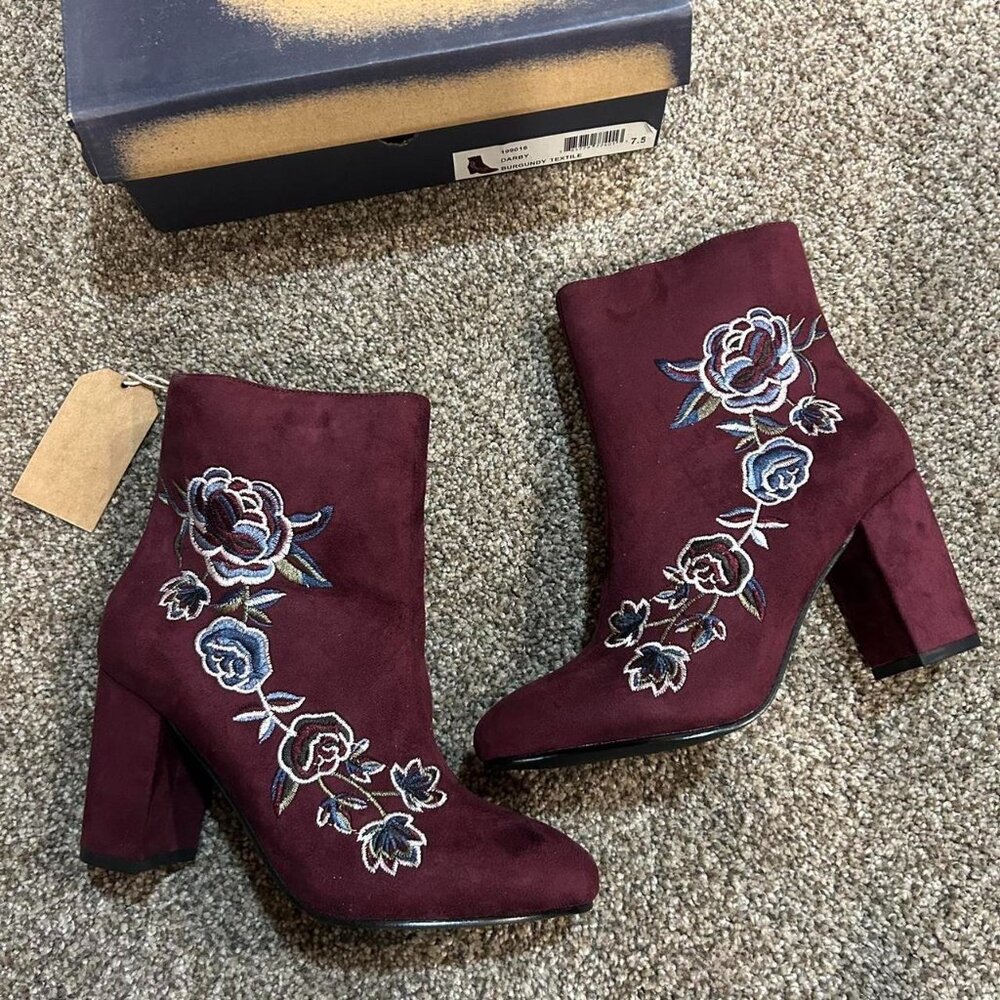 Hippie Laundry burgundy suede ankle booties with embroidered flower detail